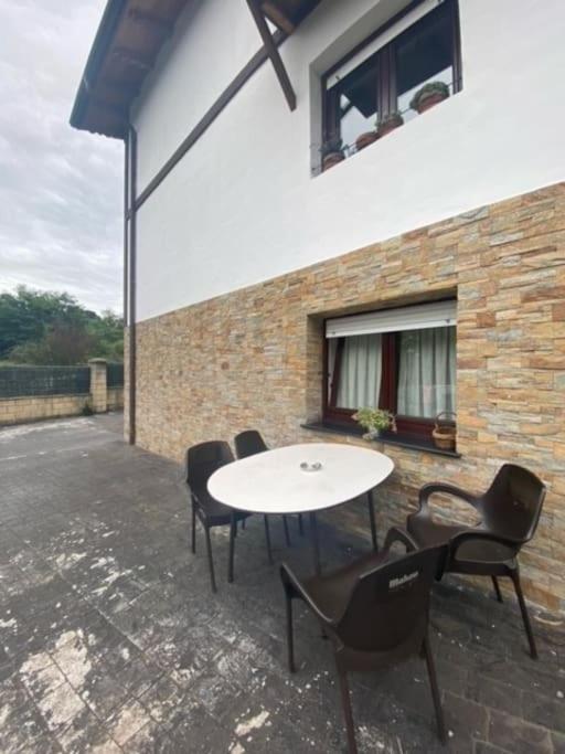 Apartado Y Cerca De Todo Apartman Cotorrio Kültér fotó